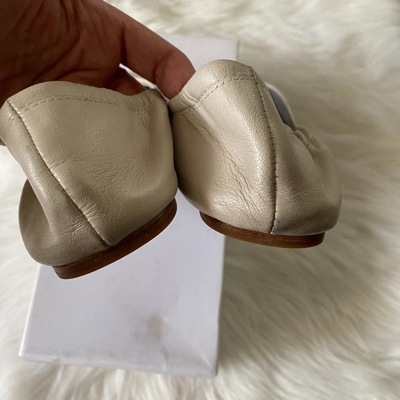 Calvin Klein ivory leather flats, 9 - Picture 4 of 6